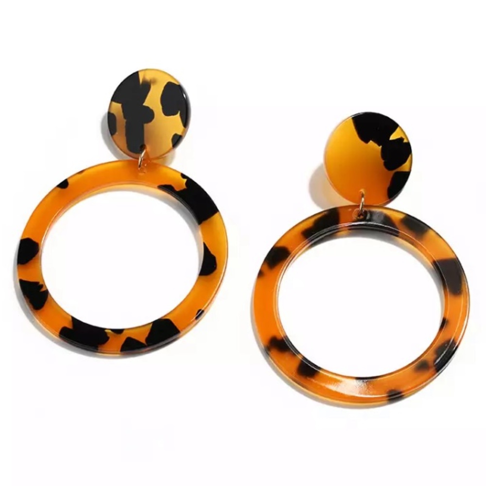 🔴5/$15🔴CLEARANCE Big Brown Acrylic Earrings NEW - Picture 6 of 10